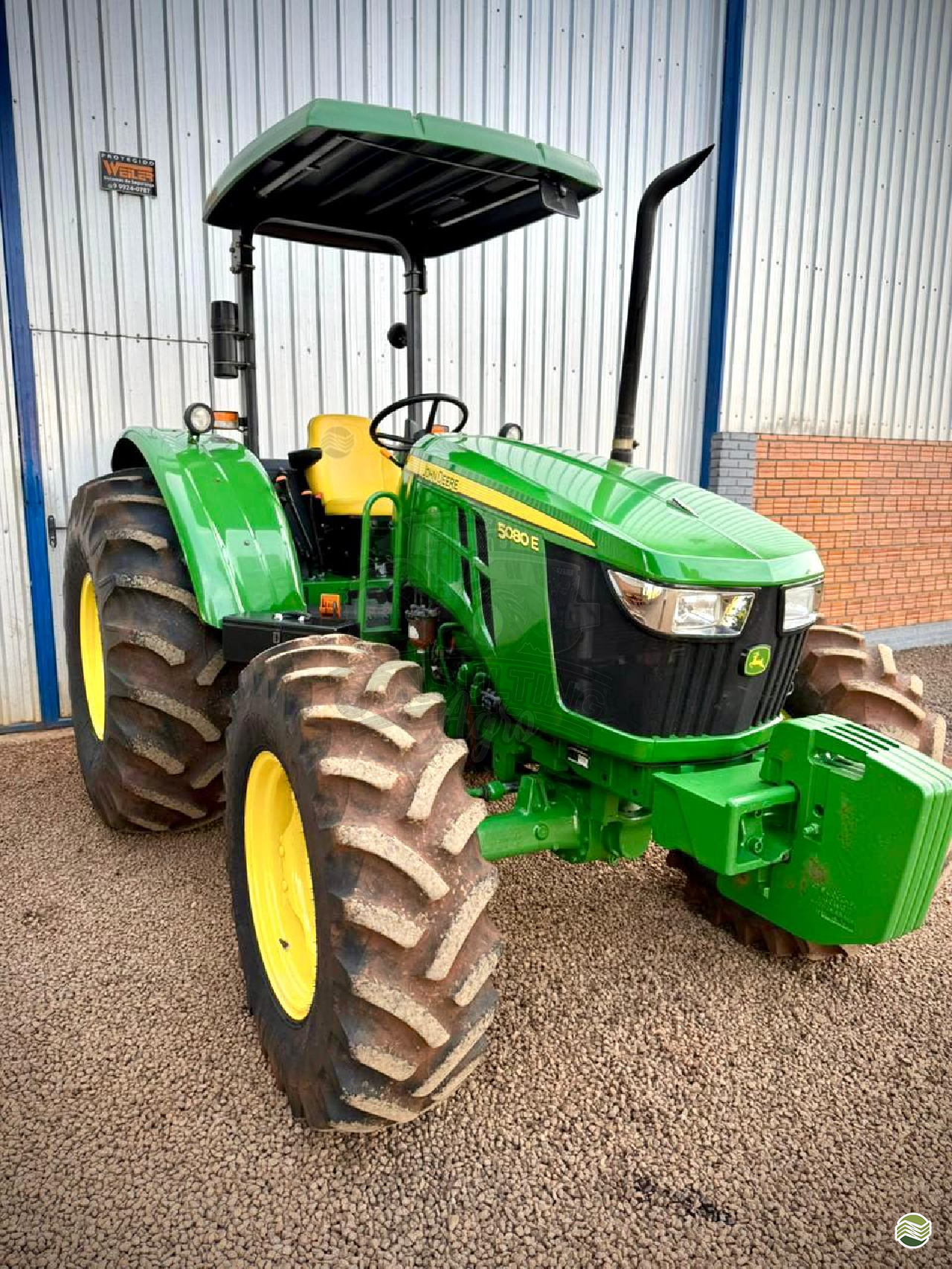 TRATOR JOHN DEERE JOHN DEERE 5080E Tração 4x4 Consulting Agro ITUVERAVA SÃO PAULO SP